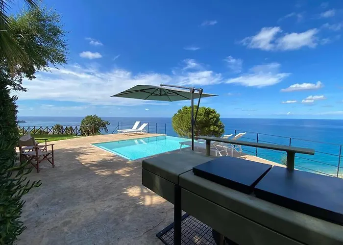 - Luxury Seaview X10 Villa Cefalù