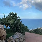 Villa - Luxury Seaview X10 *