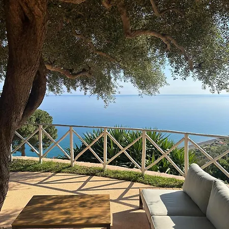 - Luxury Seaview X10 * Чефалу